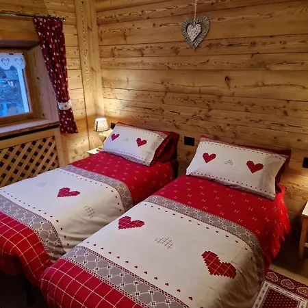 Apartment La Maison Des Coeurs, *