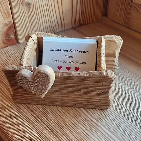 La Maison Des Coeurs, Daire *